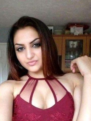 Полина